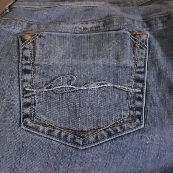 Jean bermuda shorts with embroidery - juniors - Picture 5 of 5